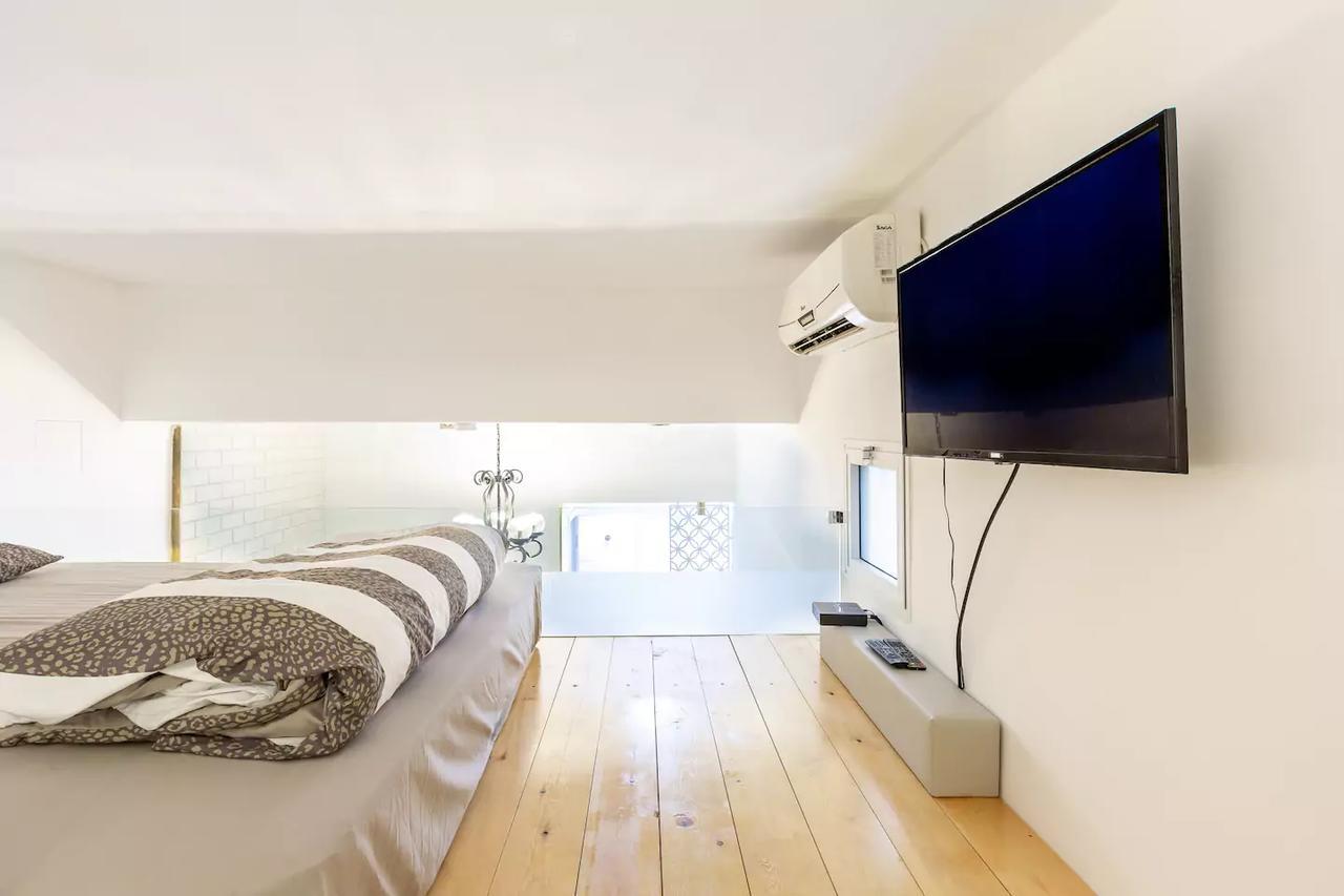 Retro Loft By The Beach★ Tel Aviv Ngoại thất bức ảnh